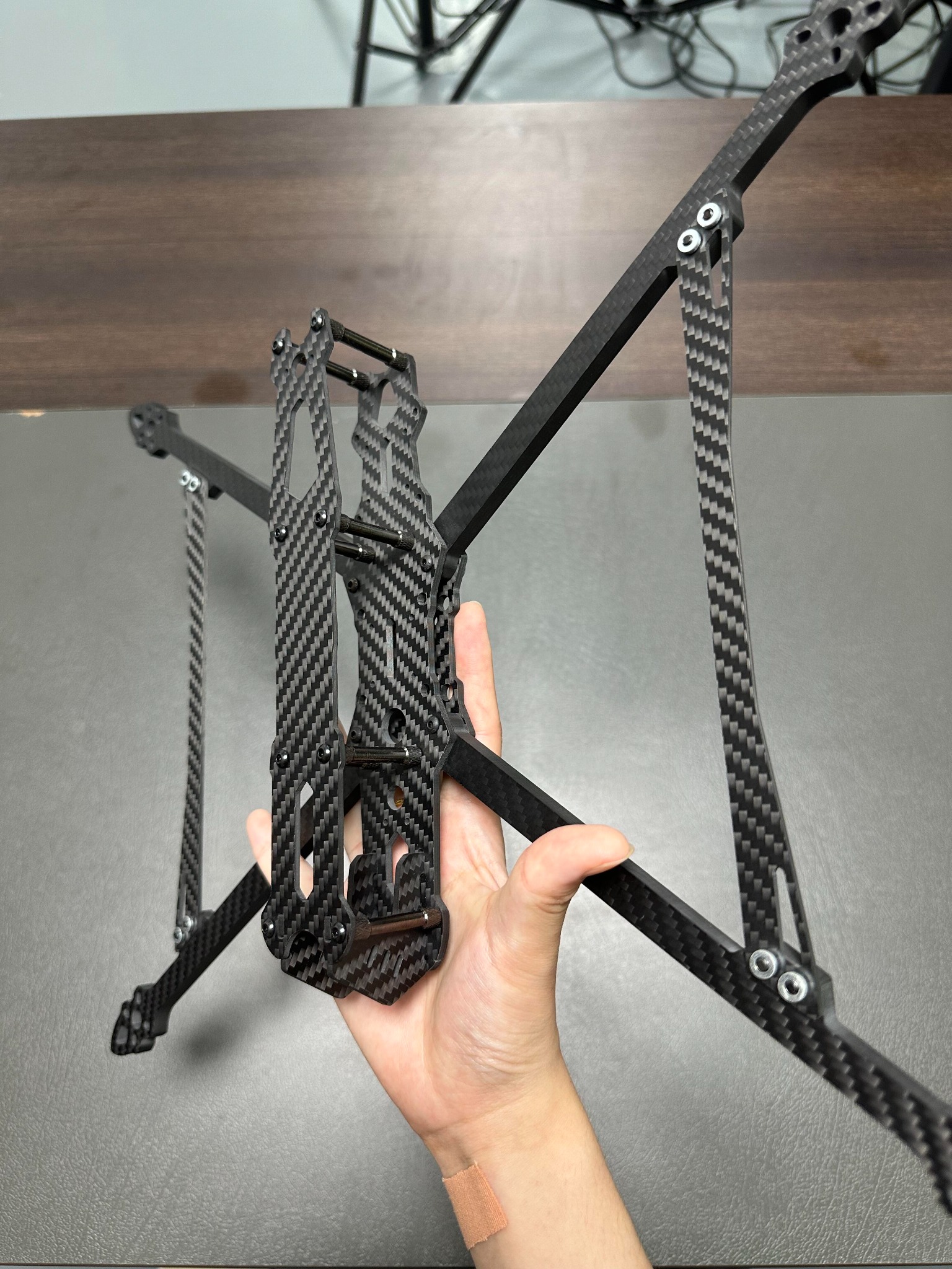 手持大型碳纤维无人机机架